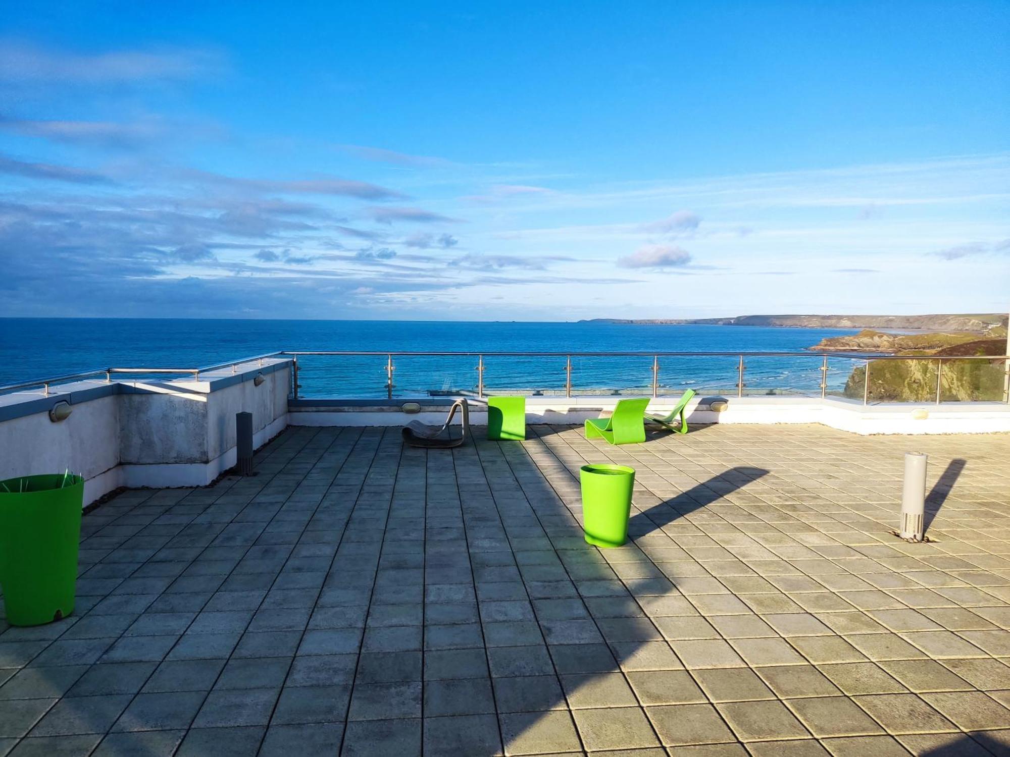 Newquay Rocklands Beach View Екстериор снимка